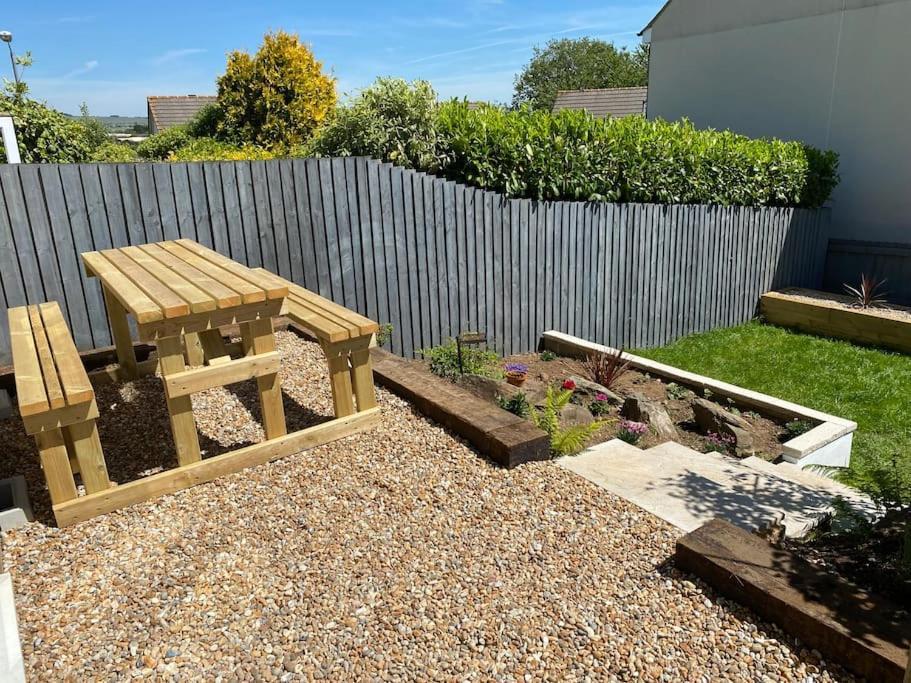 Stylish 3 Bed Home With Allocated Parking For 2 Liskeard Zewnętrze zdjęcie