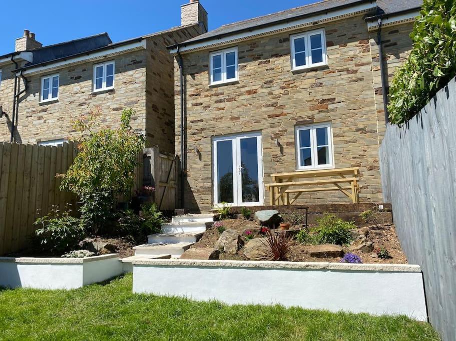 Stylish 3 Bed Home With Allocated Parking For 2 Liskeard Zewnętrze zdjęcie