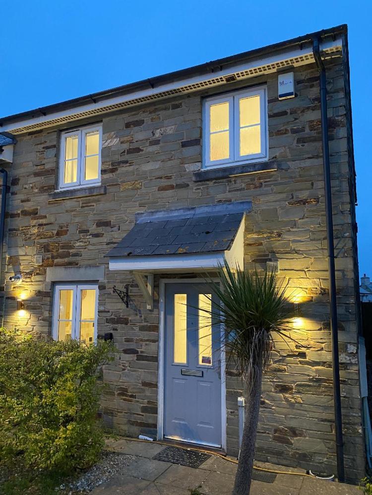 Stylish 3 Bed Home With Allocated Parking For 2 Liskeard Zewnętrze zdjęcie